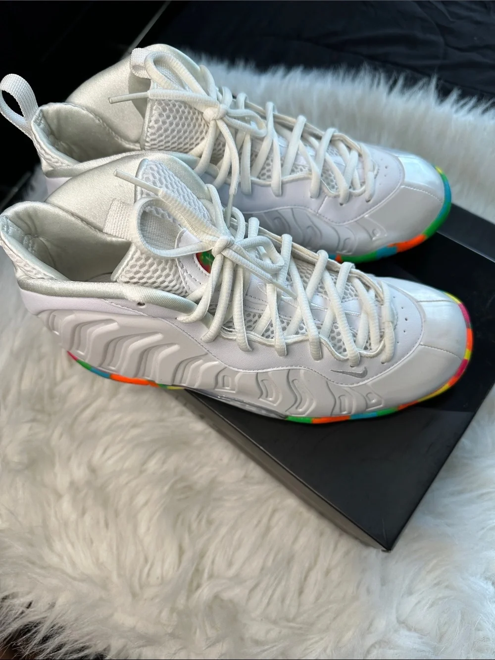 Kids White High-Top Sneakers with Multi-Color Accent - Picture 2 of 6